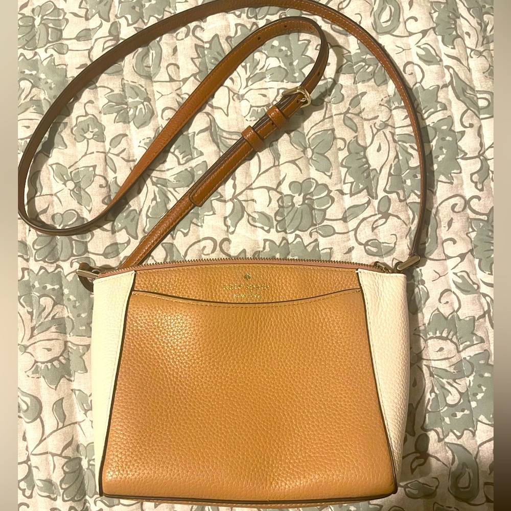 Kate Spade crossbody purse